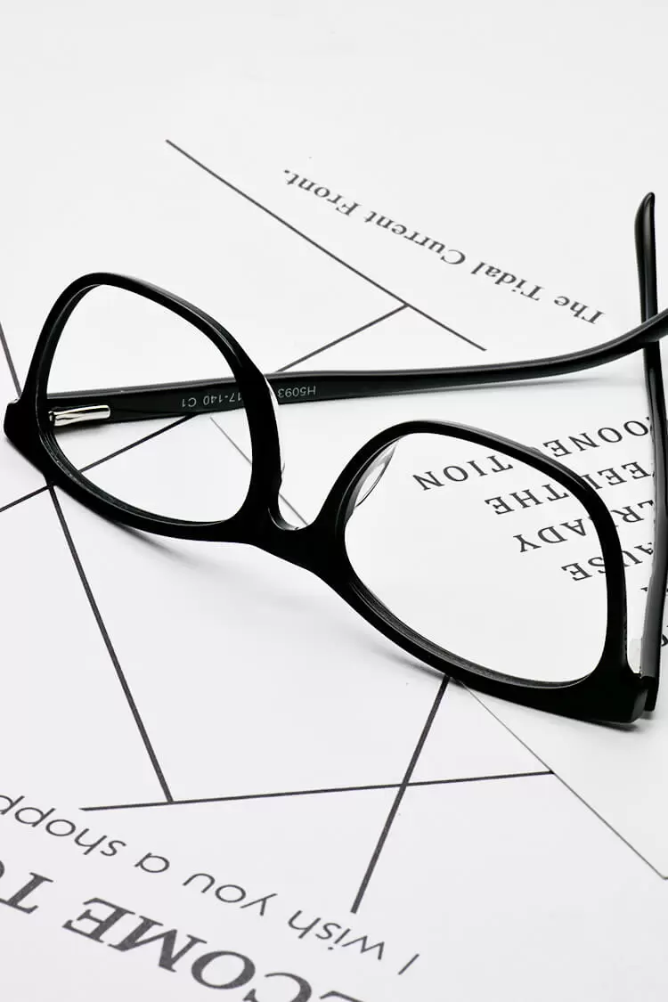 H5093 Rectangle Black Eyeglasses Frames Leoptique