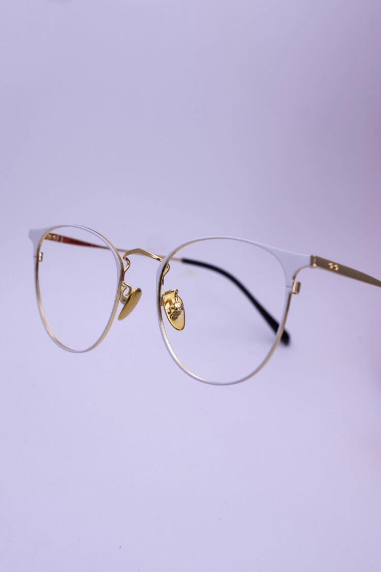 66246 Round White Eyeglasses Frames Leoptique
